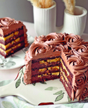 Твой идеальный торт. Как испечь, собрать и украсить торт своей мечты — фото, картинка — 5